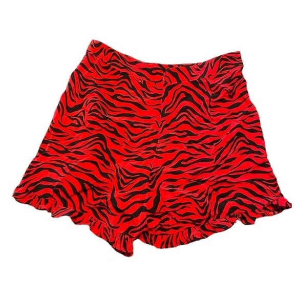 Sunday BEST Aritzia Gemma ruffle zebra print shorts - Picture 4 of 8